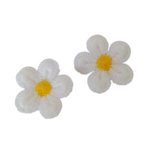 Flor Bordada Branca Miolo Amarelo - 2 Unidades